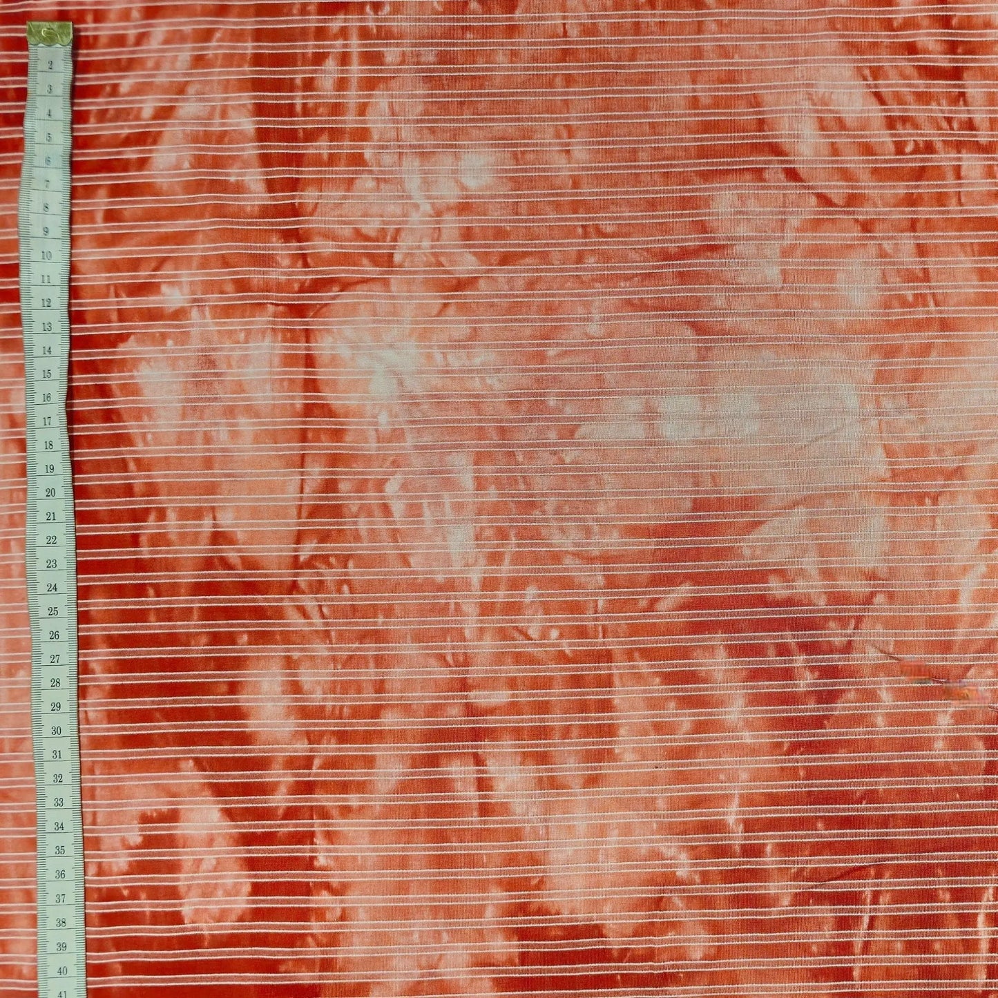 Baumwolljersey mit Streifen und batik