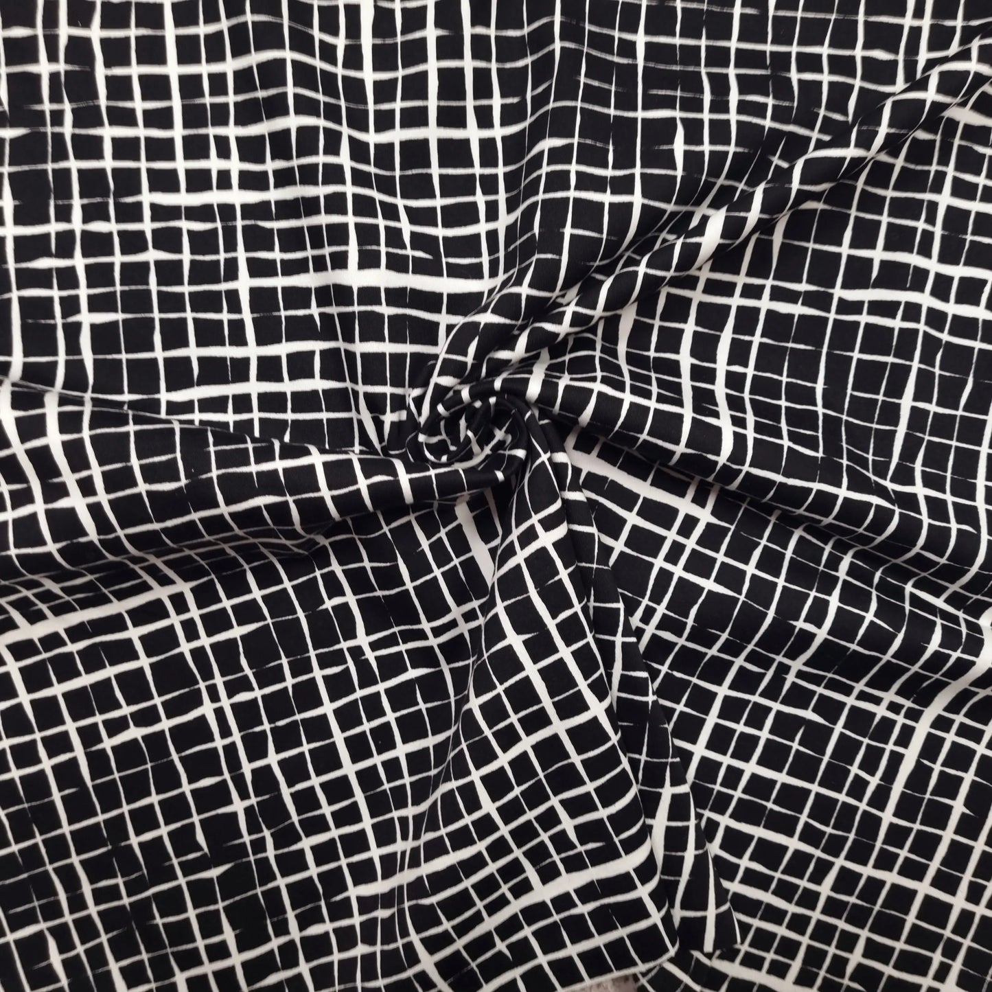 Baumwollstoff kariert mit Stretch schwarz CSM-STOFFE