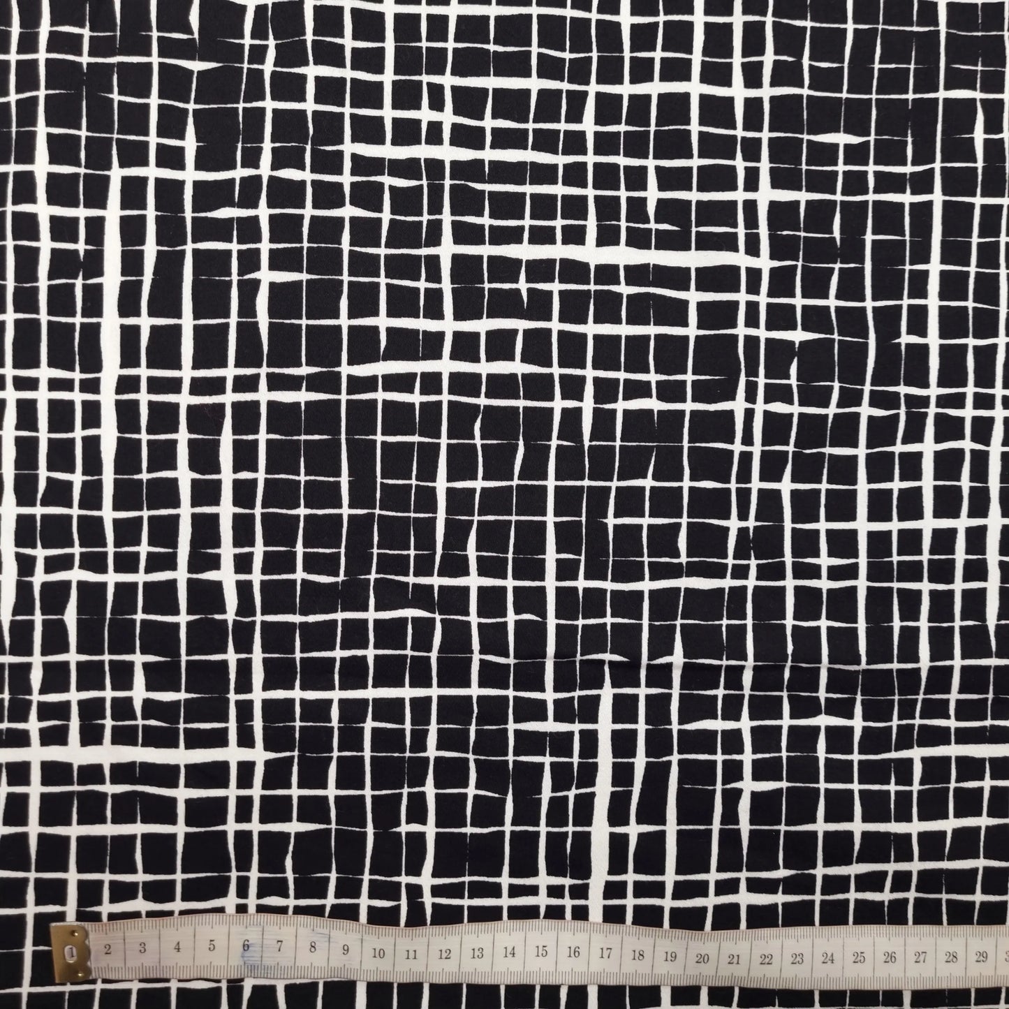 Baumwollstoff kariert mit Stretch schwarz CSM-STOFFE