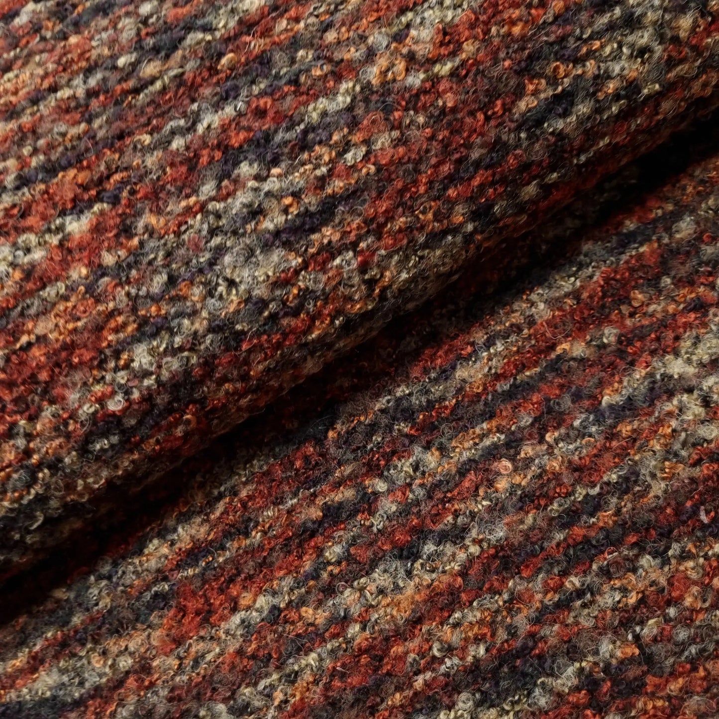 Boucle gestreift Erdtoene