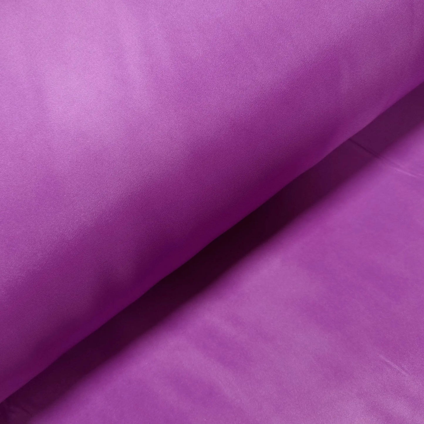 Deko Satin Purpur 210 cm