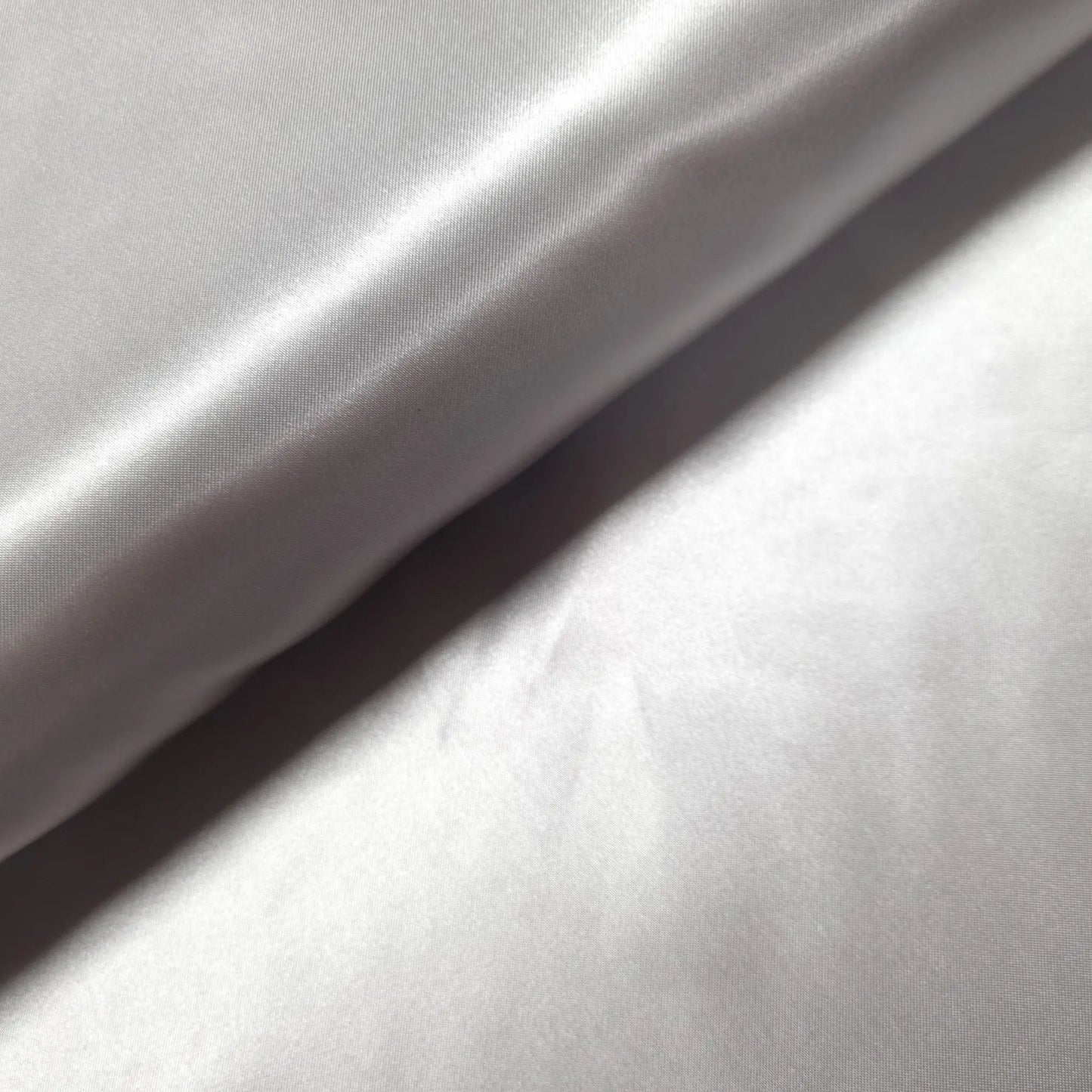 Satin Silber 210 cm