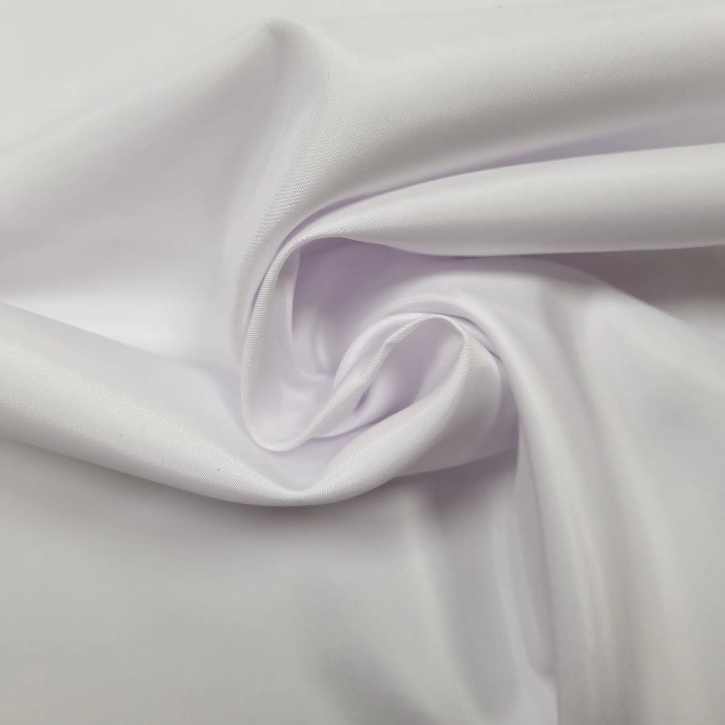 Satin weiss 210 cm