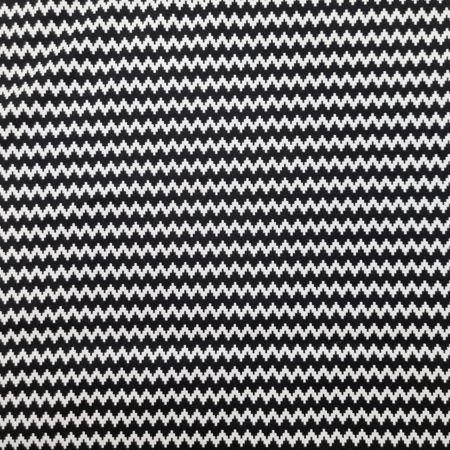 Jacquard_zick_zack_7