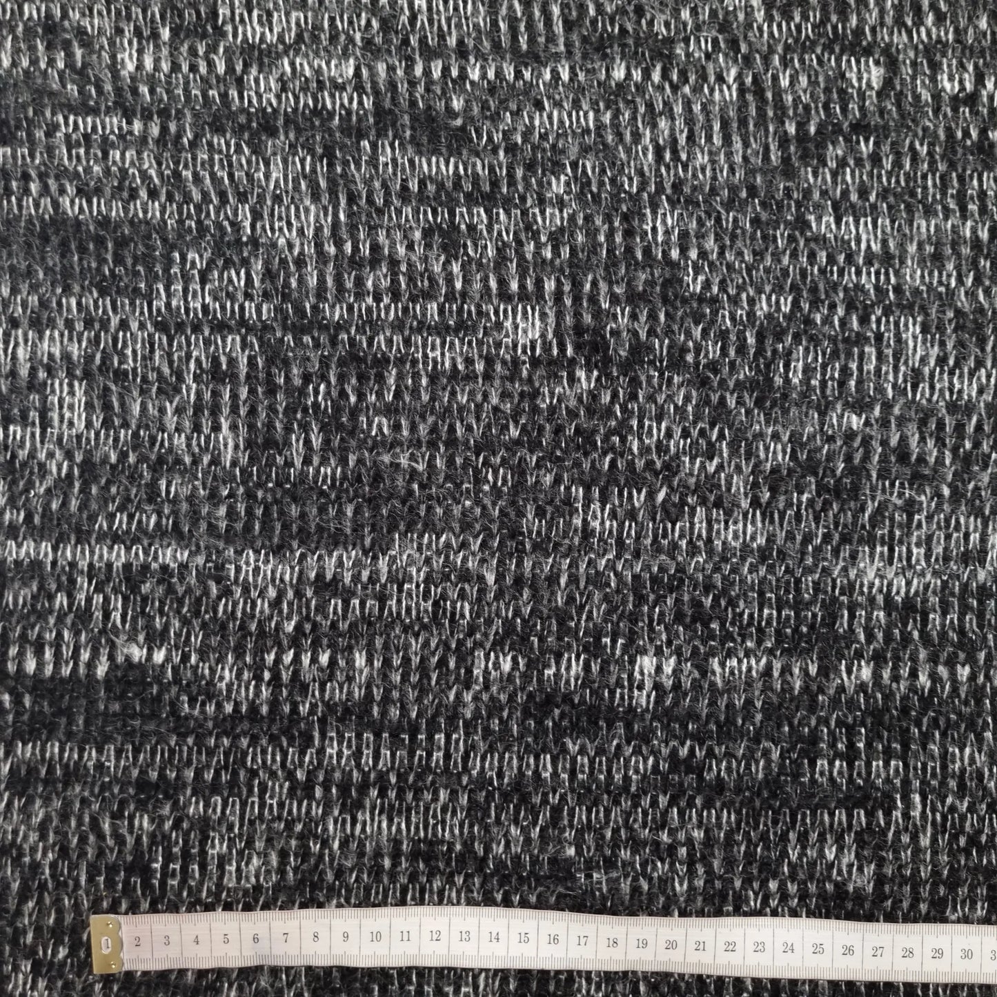 Leichter Strick schwarz weiss
