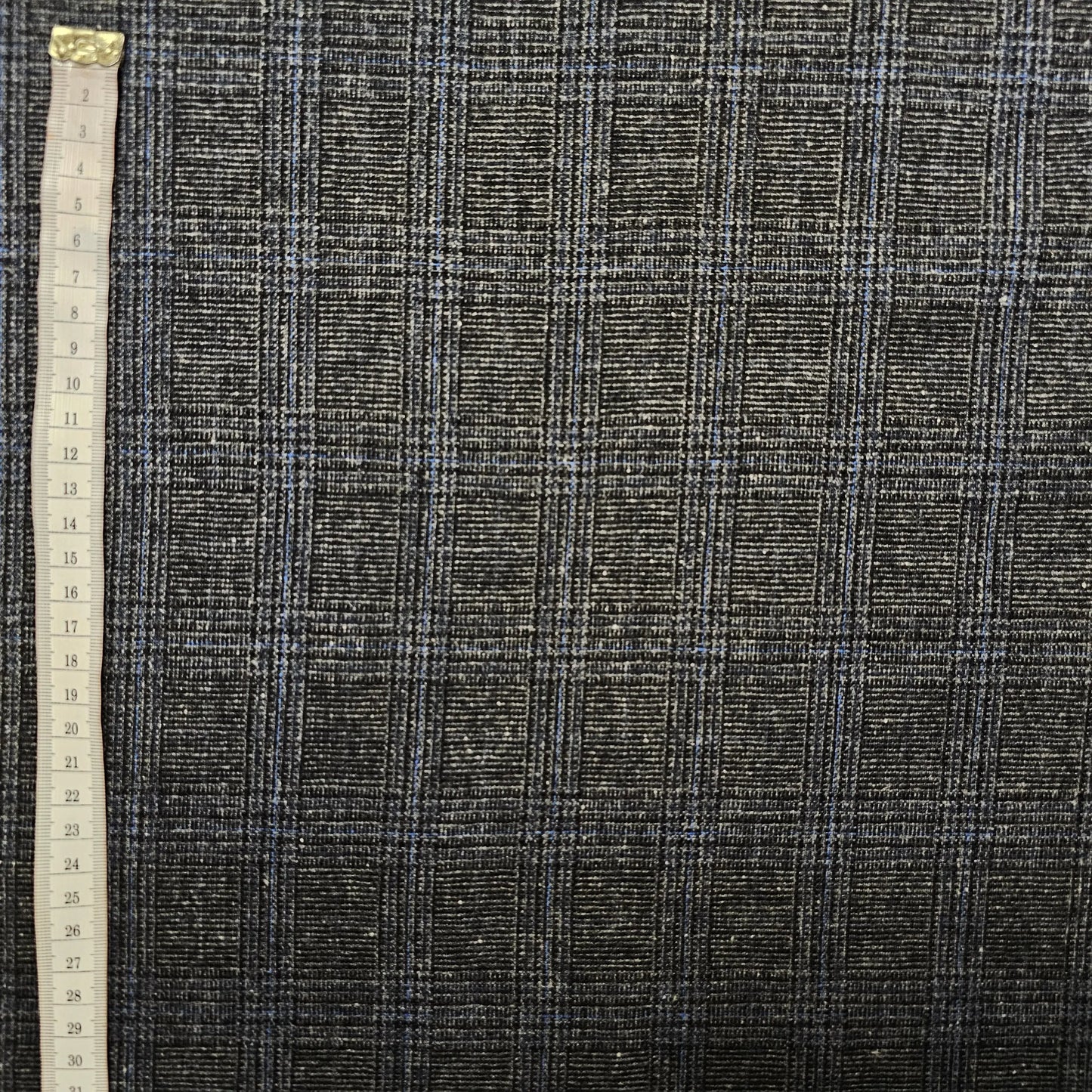 Leichter Wollstoff kariert anthrazit 130 cm Reststück CSM-STOFFE