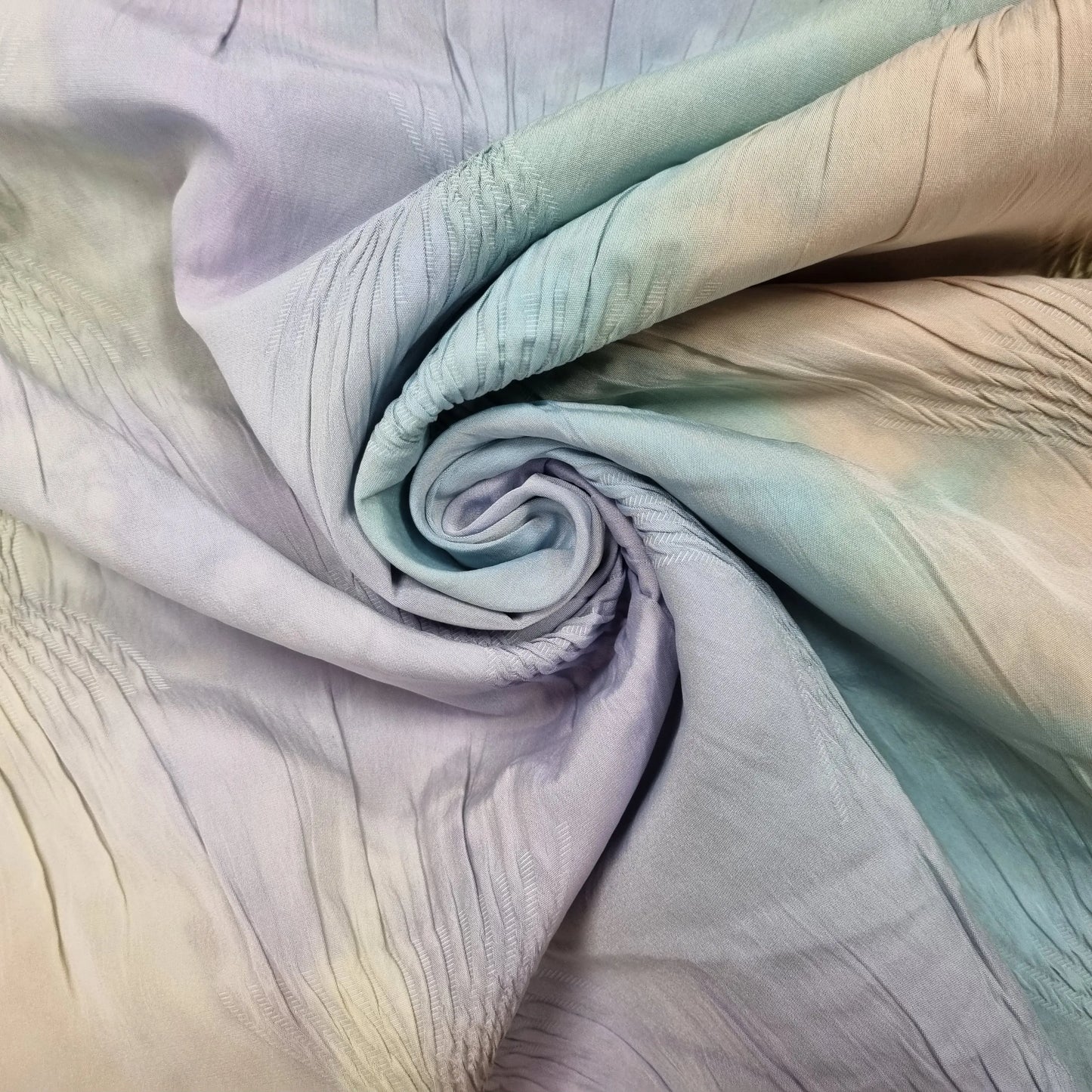 Polyester-, Viskosestoff mit verträumten Batik Motiv CSM-STOFFE