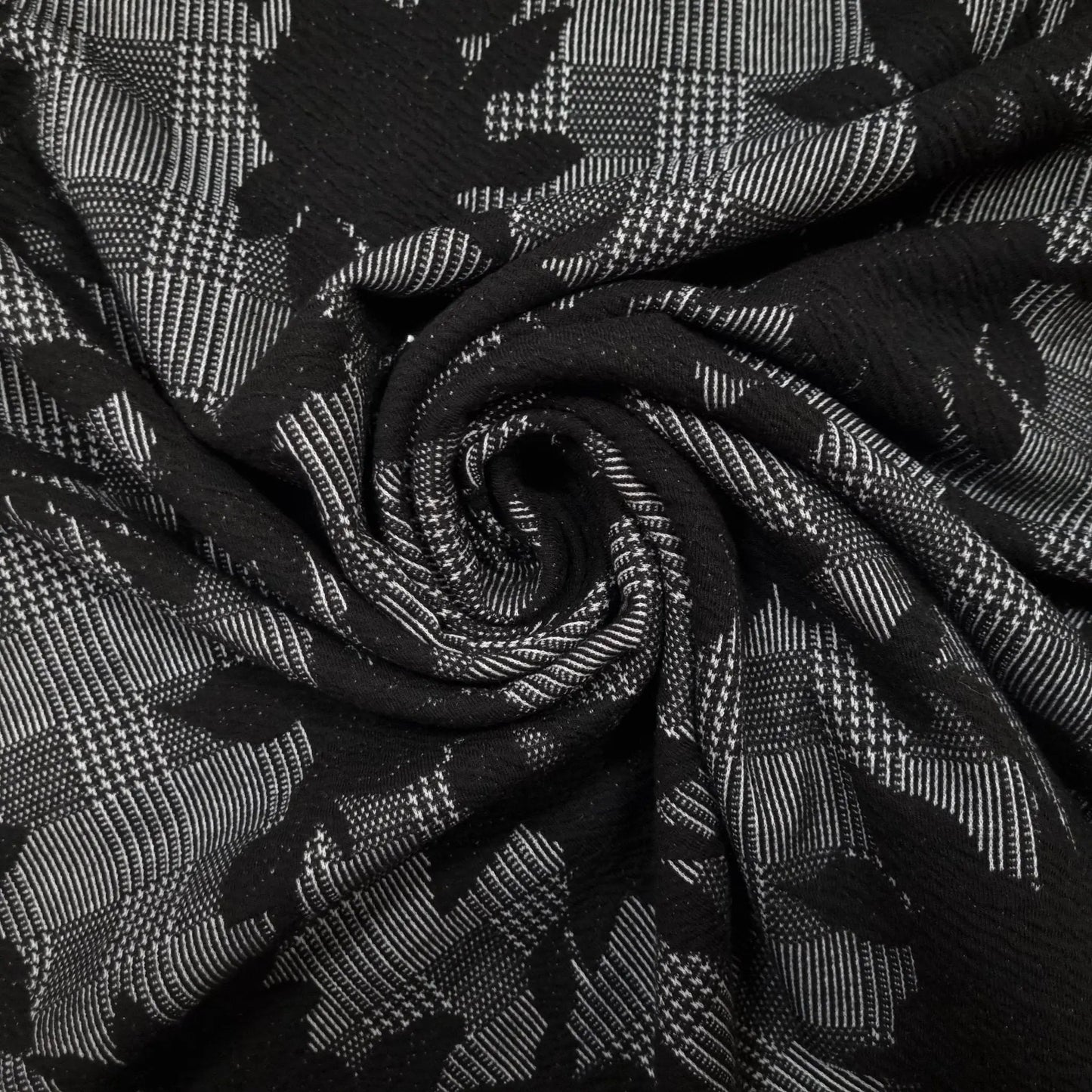 Polyesterstoff mit Glencheck und Blumen