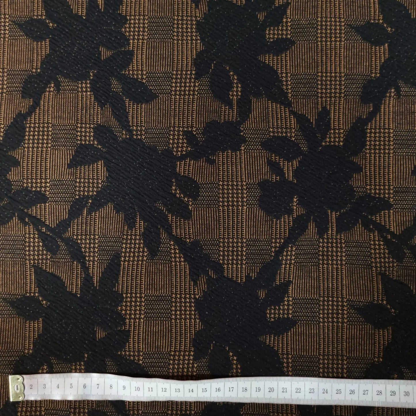 Polyesterstoff mit Glencheck und Blumenmotiv braun