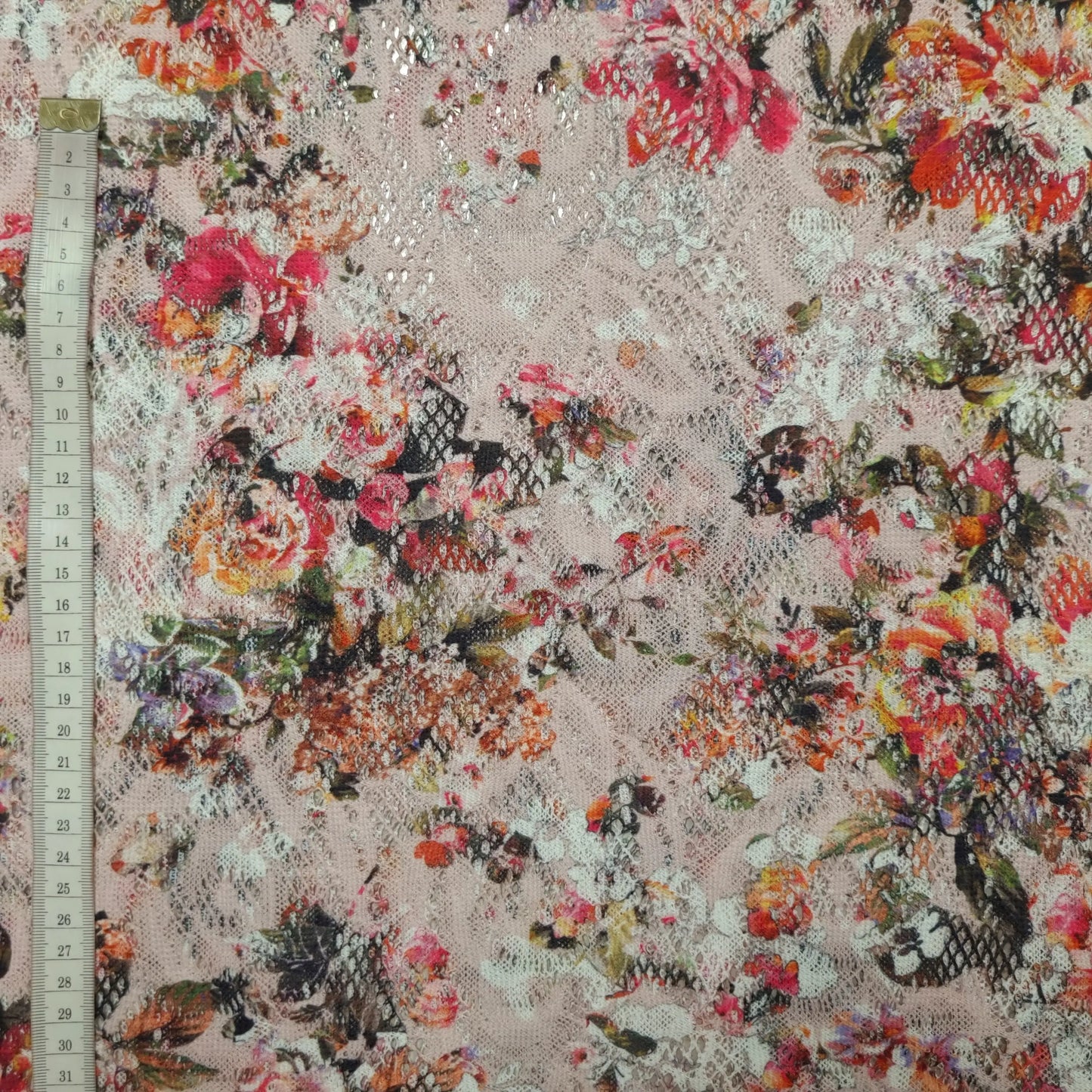 Spitze mit Blumenmotiv rosa CSM-STOFFE