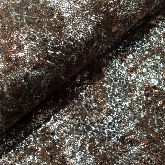 Steppstoff_Braun_Schlangenmuster