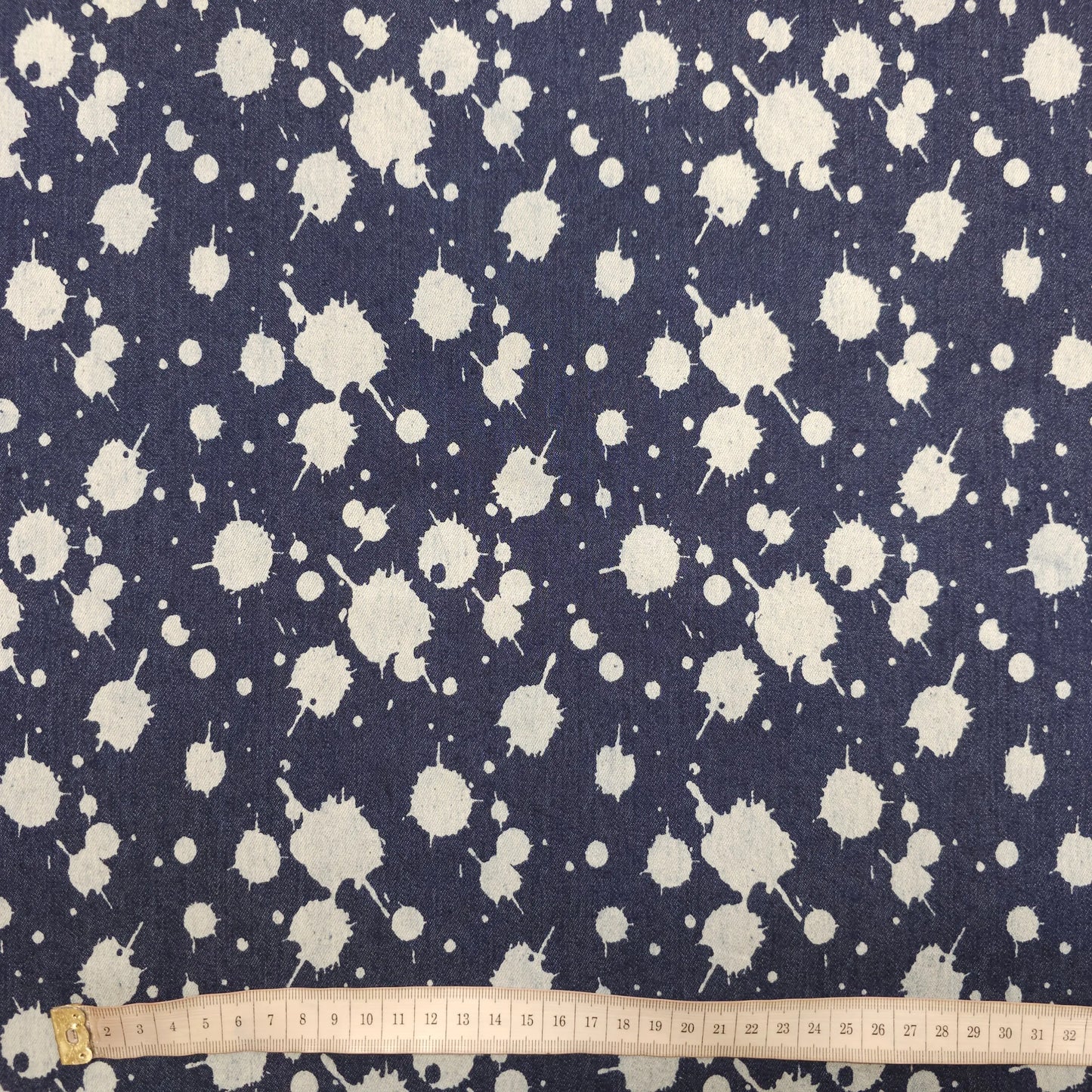 Stretch Jeansstoff mit Flecken CSM-STOFFE