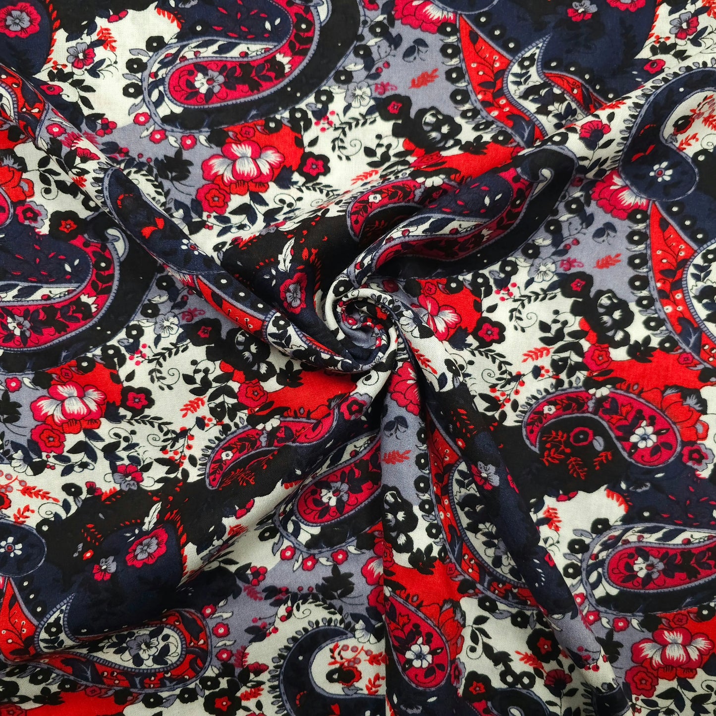 Viskosestoff bedruckt mit Paisleymuster CSM-STOFFE