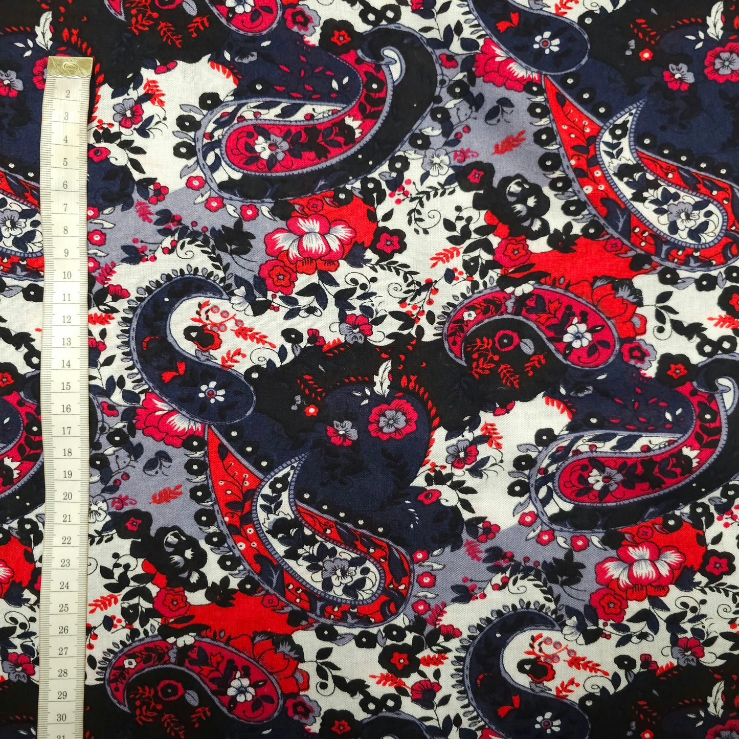 Viskosestoff bedruckt mit Paisleymuster CSM-STOFFE