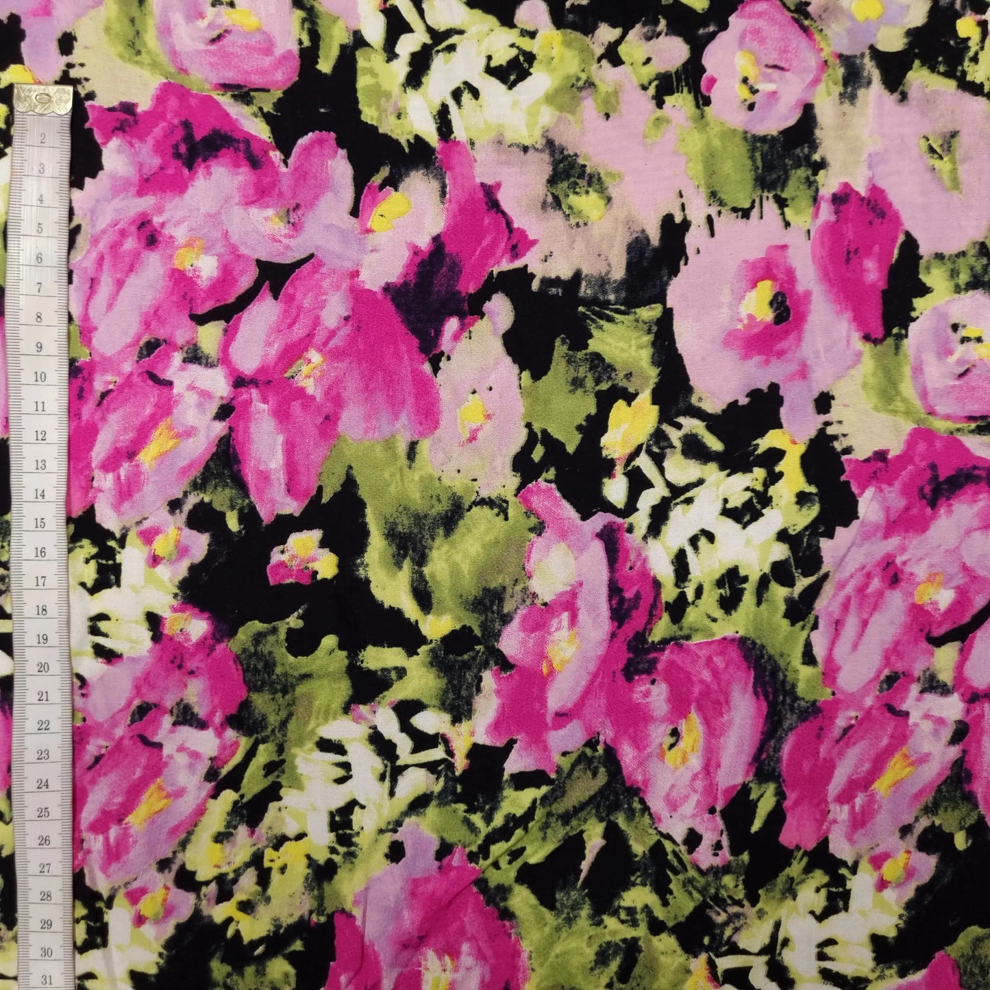 Viskosestoff mit Blumenmuster mehrfarbig CSM-STOFFE