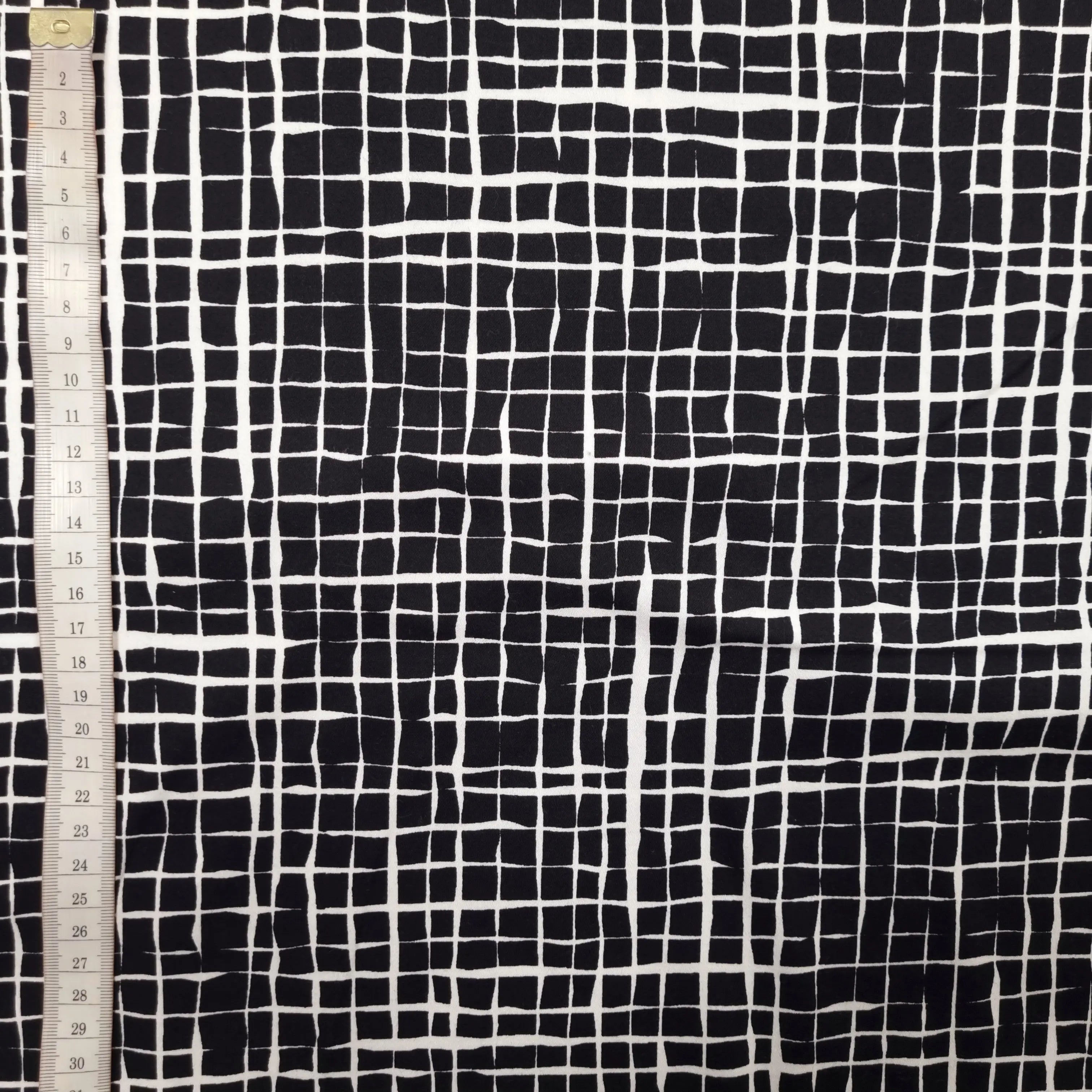 Baumwollstoff kariert mit Stretch schwarz CSM-STOFFE