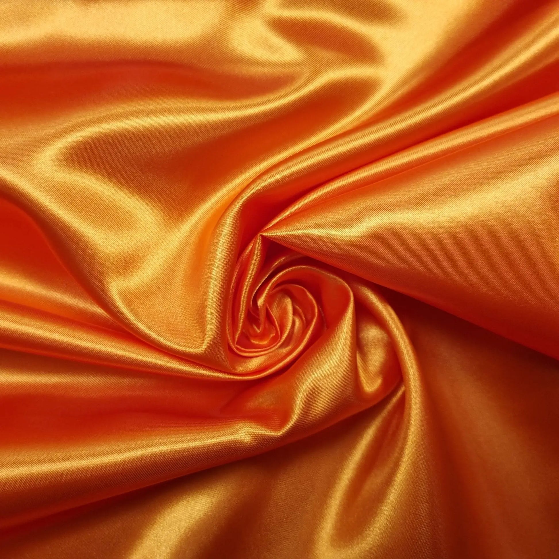 Deko Satin Orange 210 cm