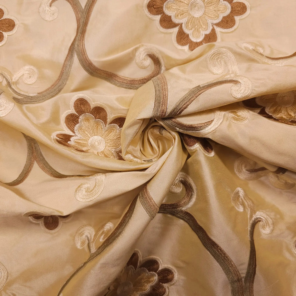 Dupionseide beige mit bestickten Blumen CSM-STOFFE
