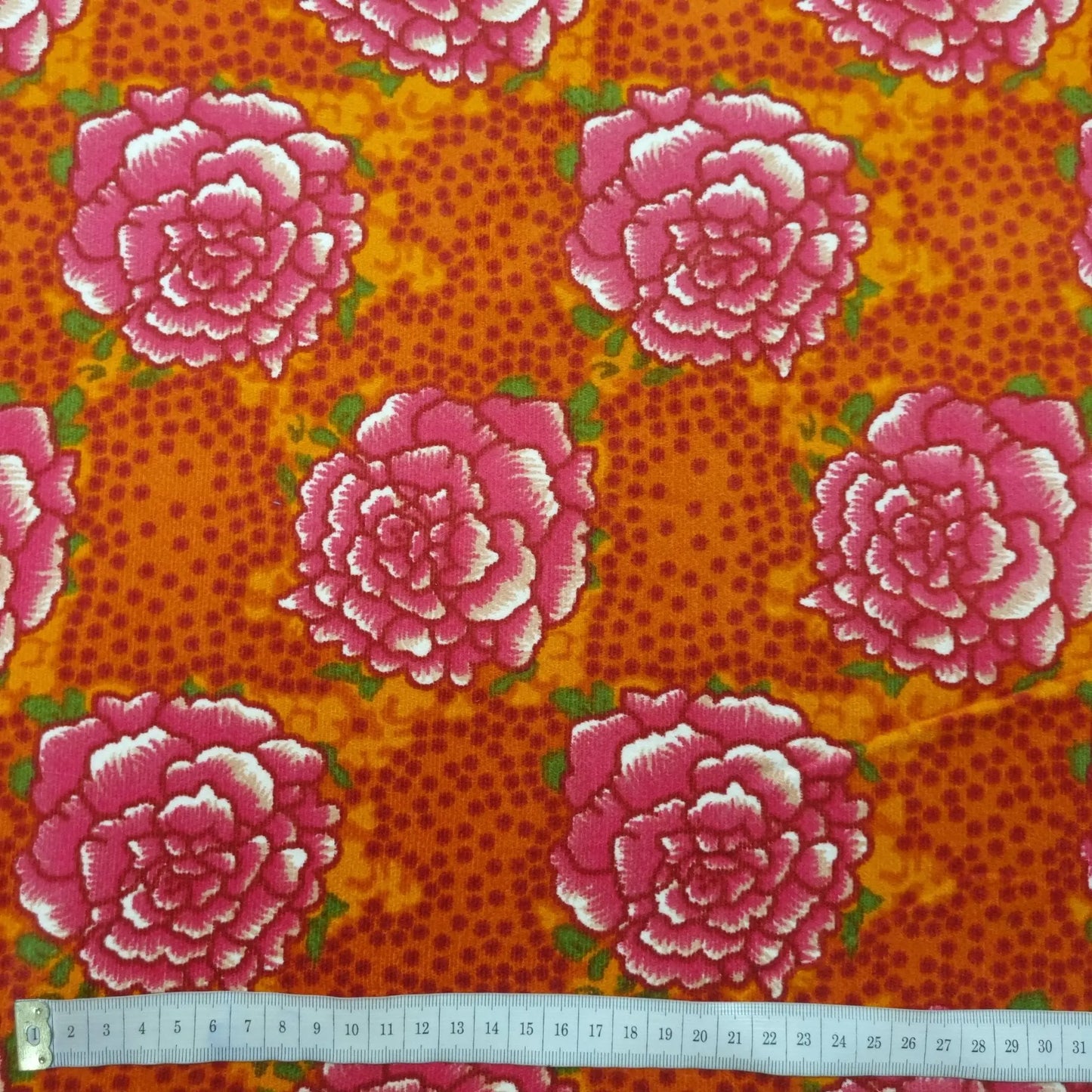 Cord mit Blumenmuster 