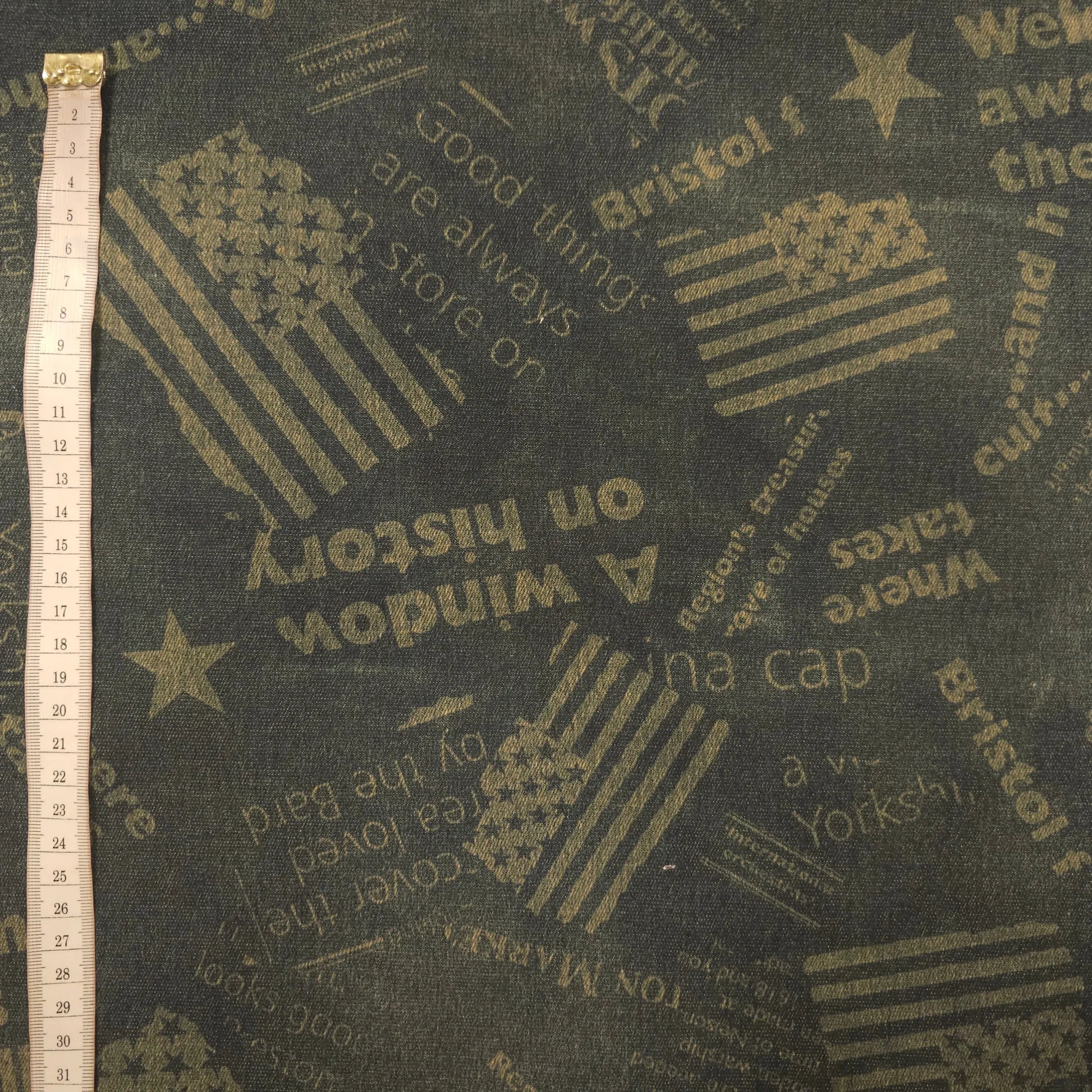 Jeansstoff blau mit Flaggen CSM-STOFFE