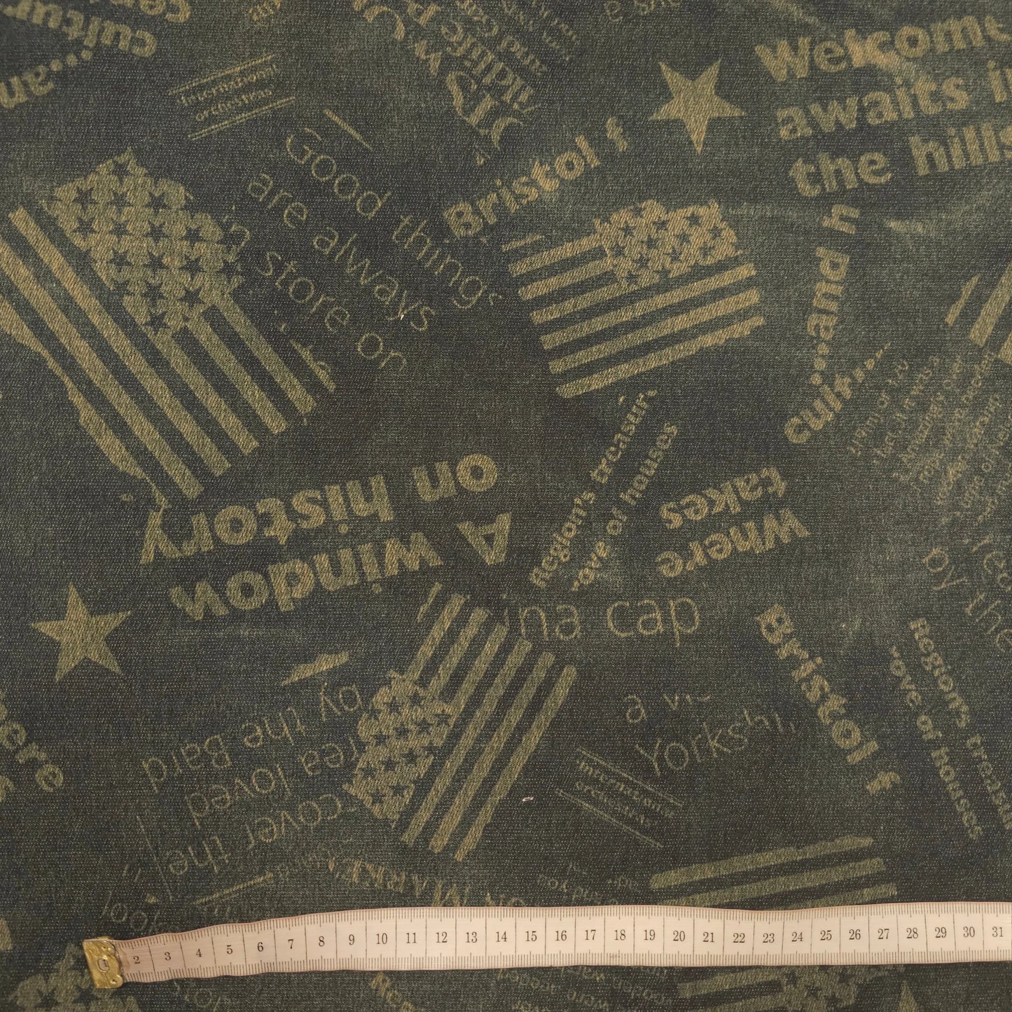 Jeansstoff blau mit Flaggen CSM-STOFFE