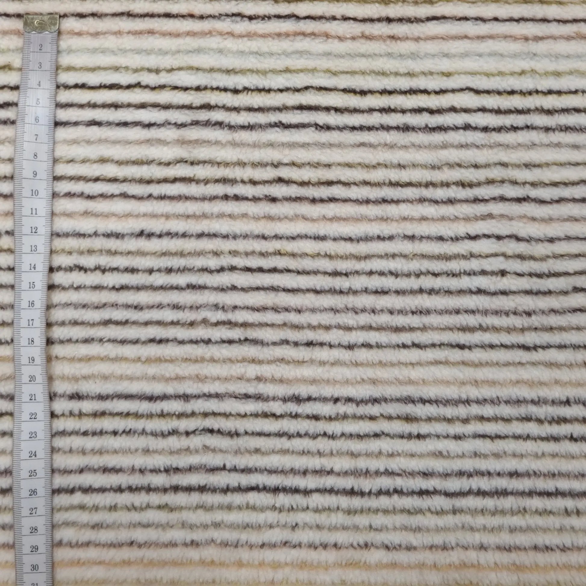 Plüschstoff creme gestreift