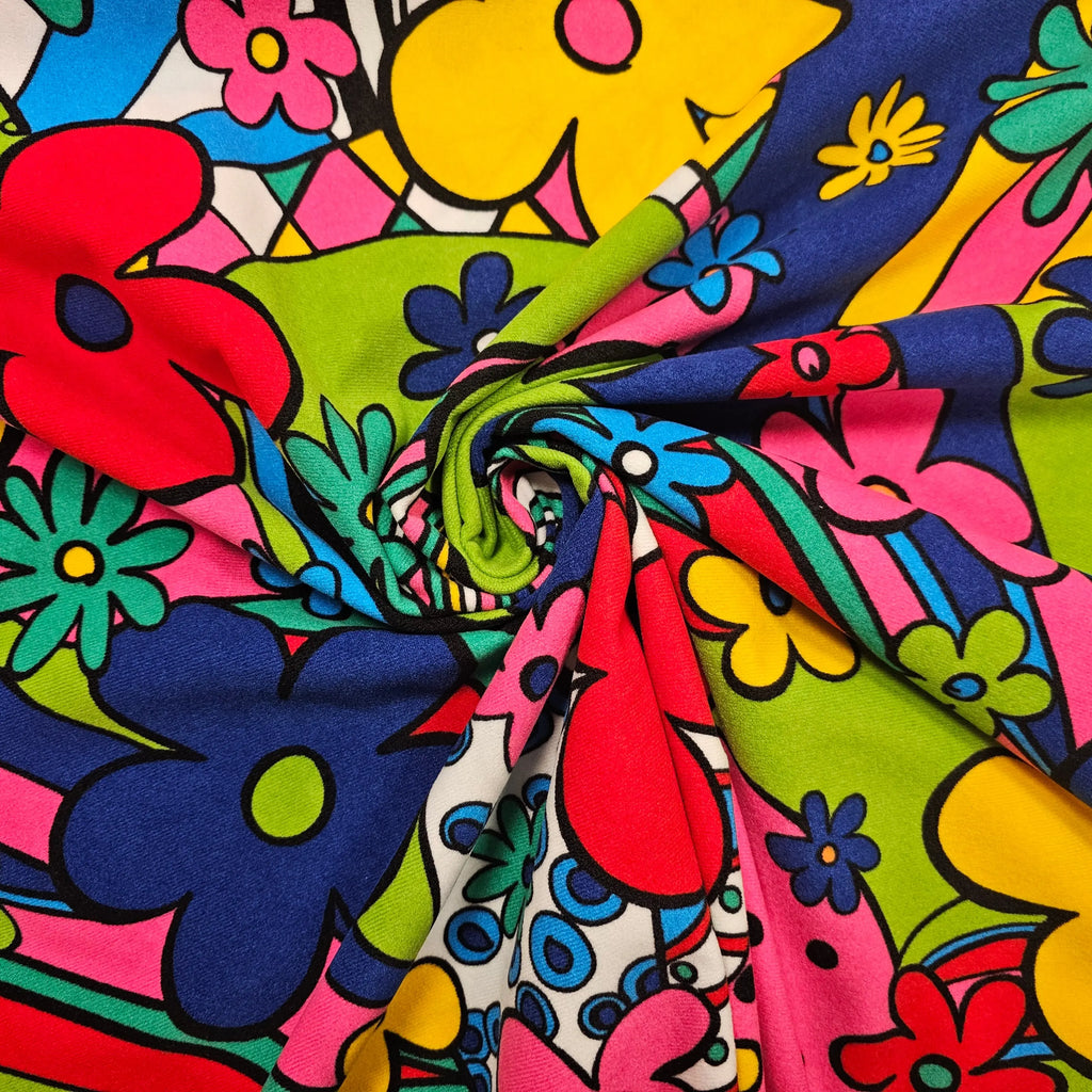 Samt mit Blumen | grün CSM-STOFFE