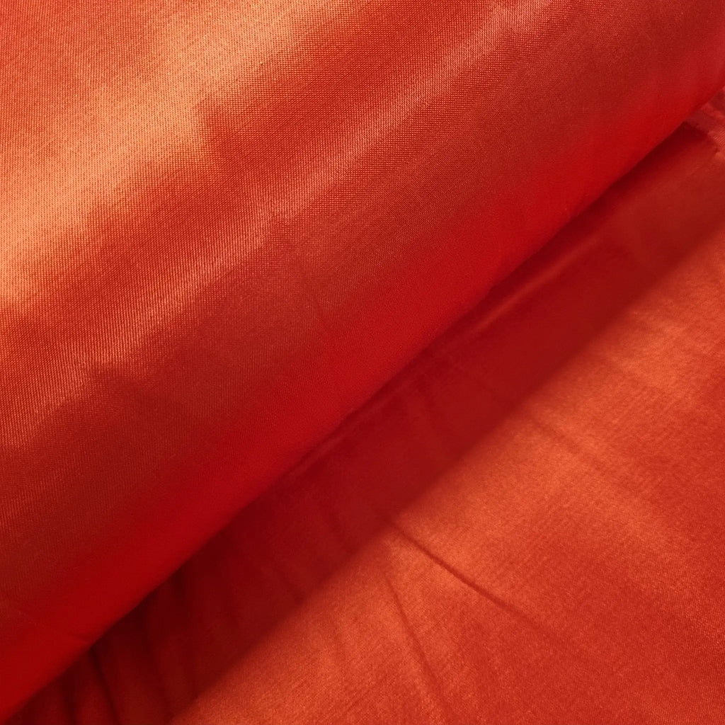 Satin Stoff Rot