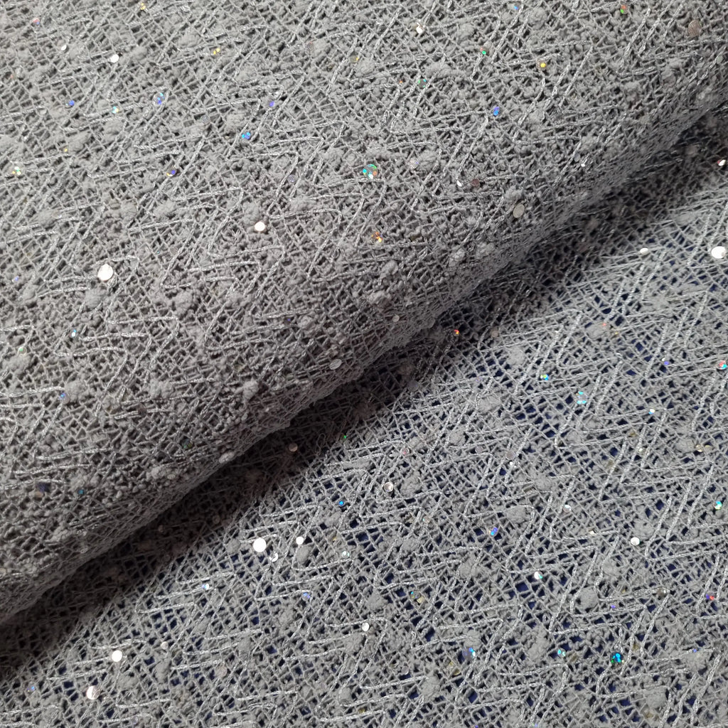 Spitze grau Zick-Zack Muster und Pailletten CSM-STOFFE