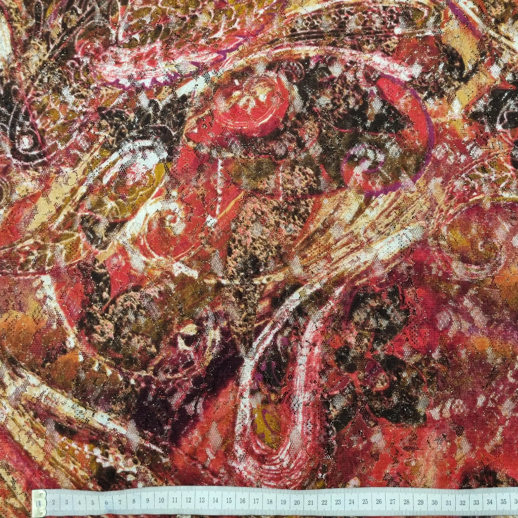 Spitze mit Paisleymuster und Goldschimmer CSM-STOFFE