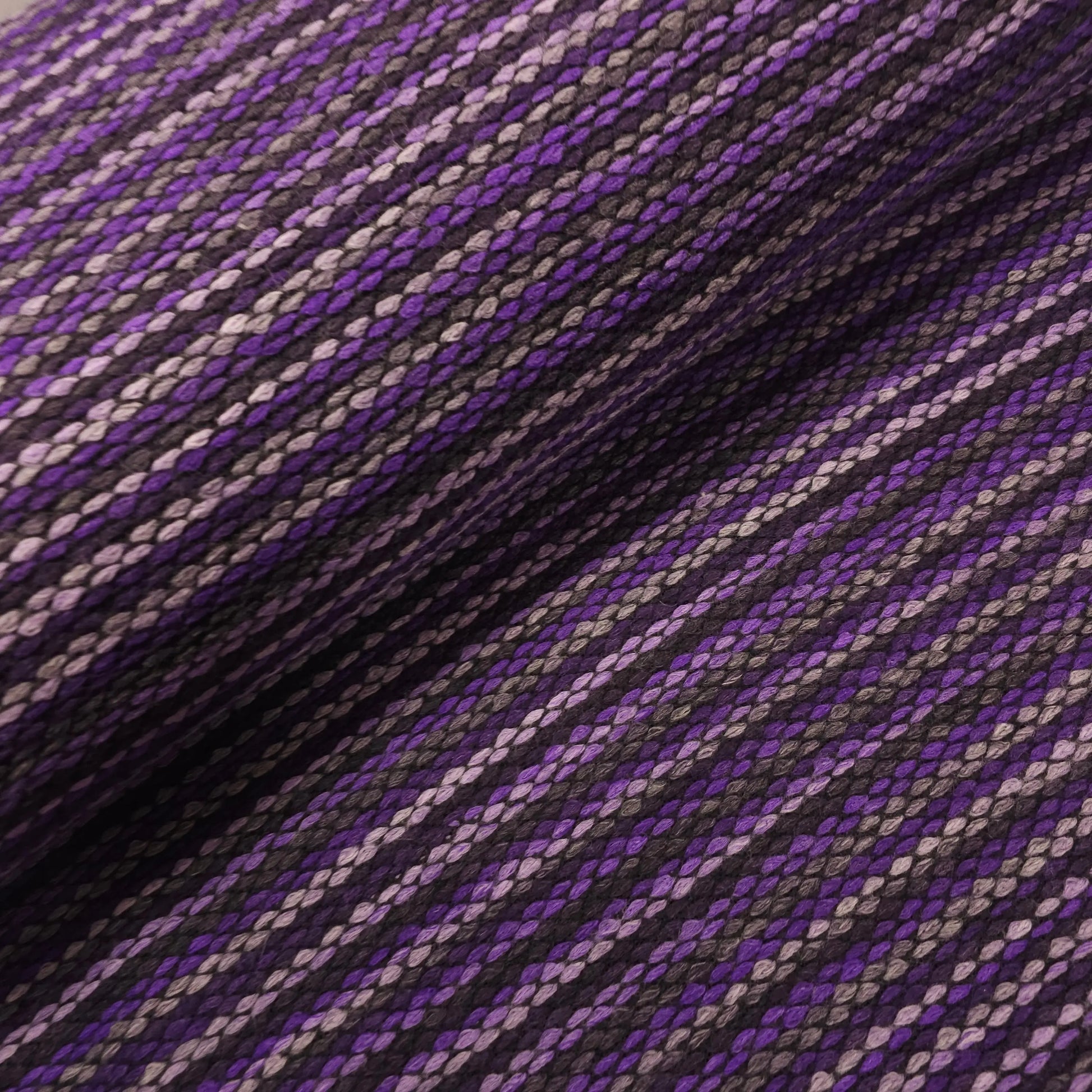 Strickstoff lila Streifen CSM-STOFFE