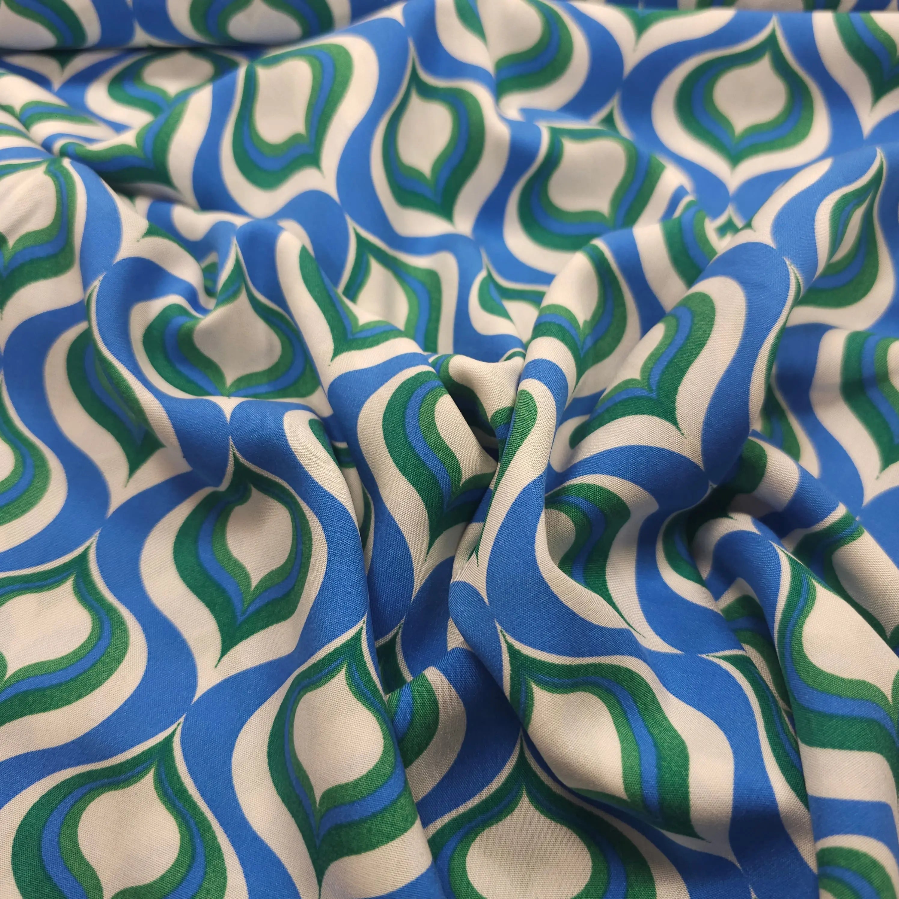 Viskose geometrische Muster blau CSM-STOFFE