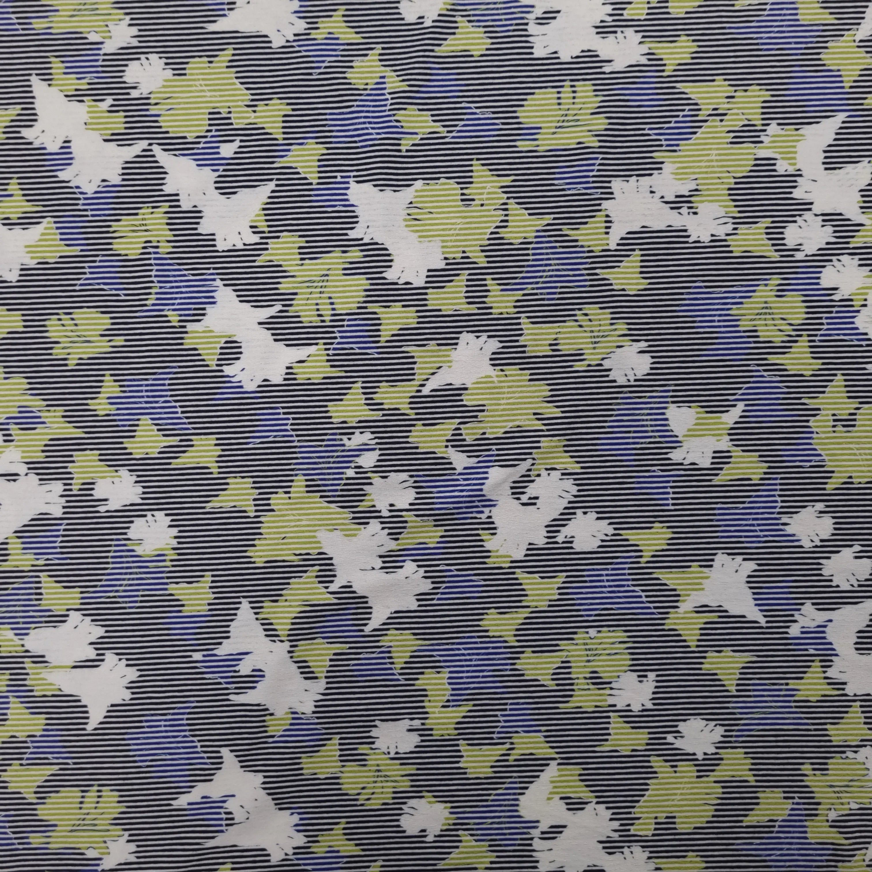 Viskosejersey gestreift mit Blumenmotiv abstrakt CSM-STOFFE