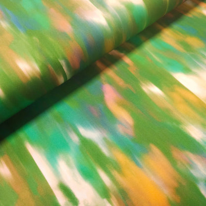 Viskosesatin grün abstrakt gemustert CSM-STOFFE