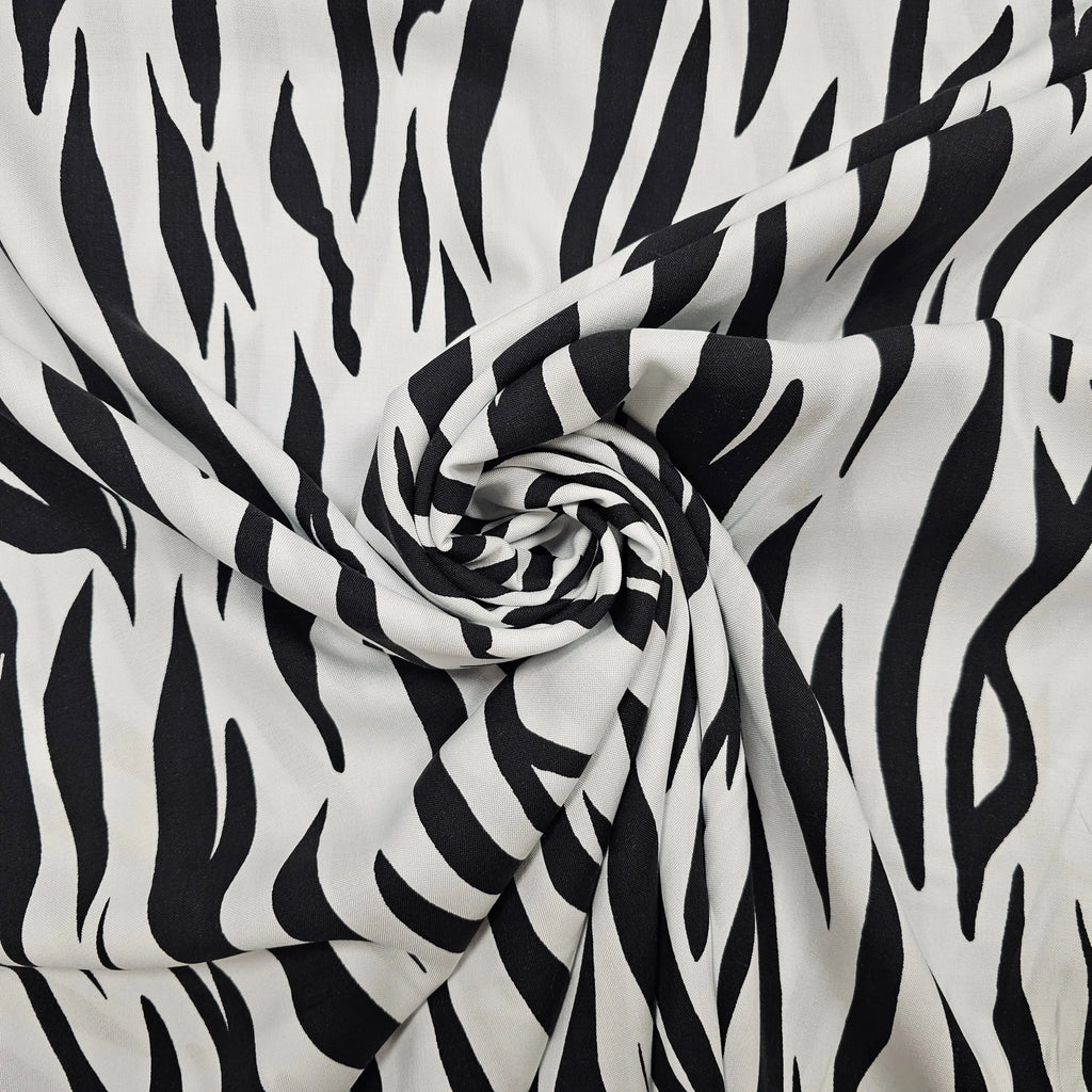 Viskosestoff Zebra schwarz/weiß CSM-STOFFE