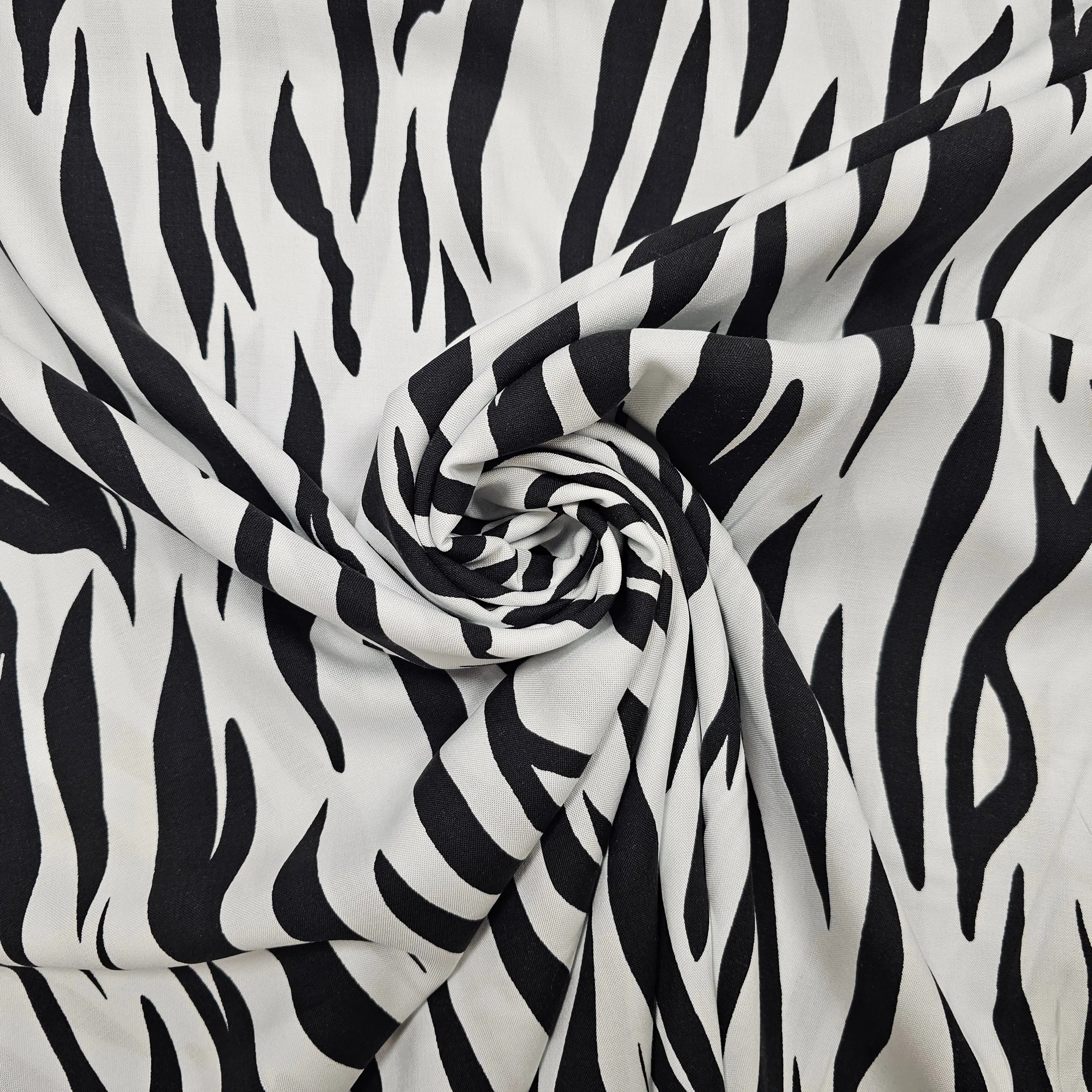 Viskosestoff Zebra schwarz/weiß CSM-STOFFE
