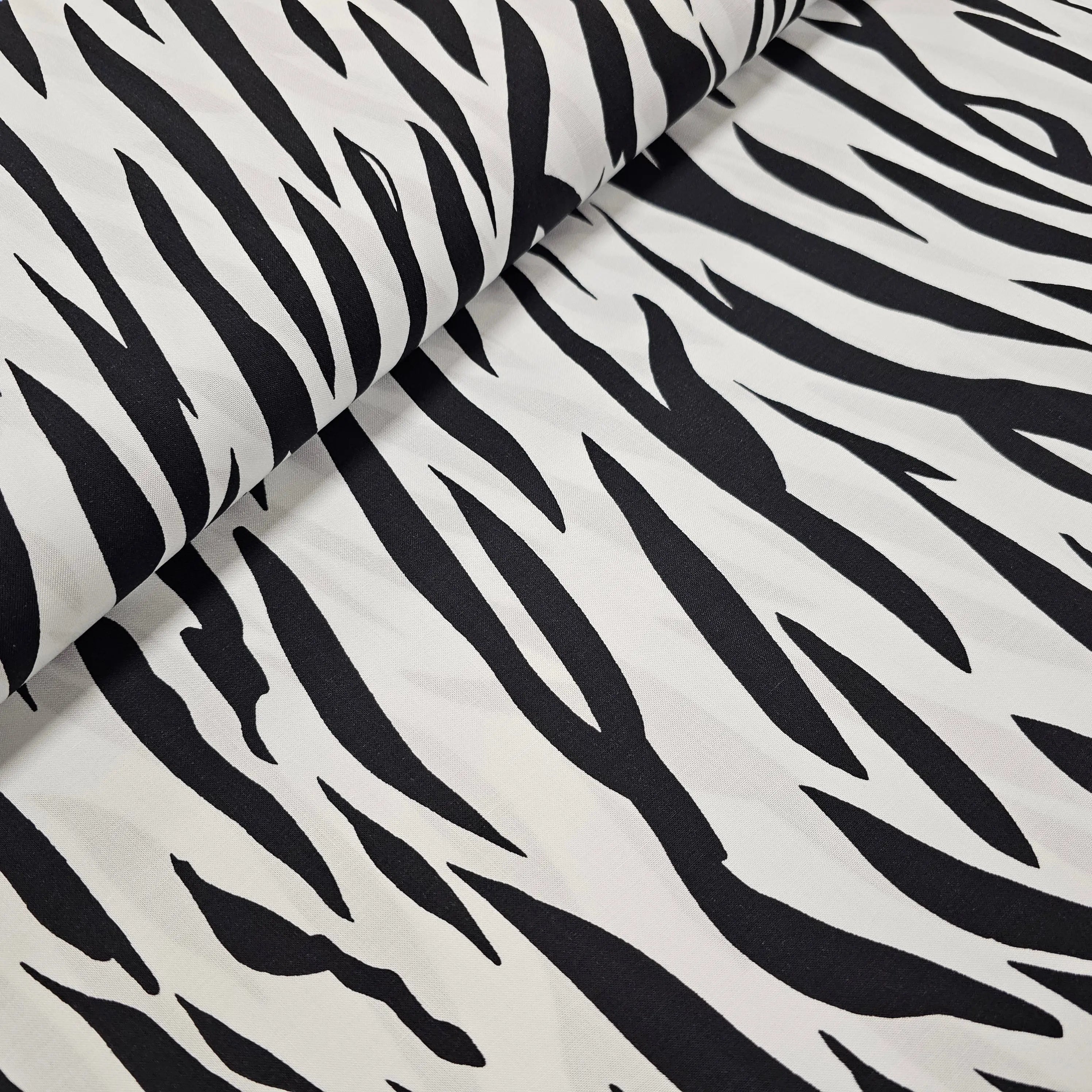 Viskosestoff Zebra schwarz/weiß CSM-STOFFE
