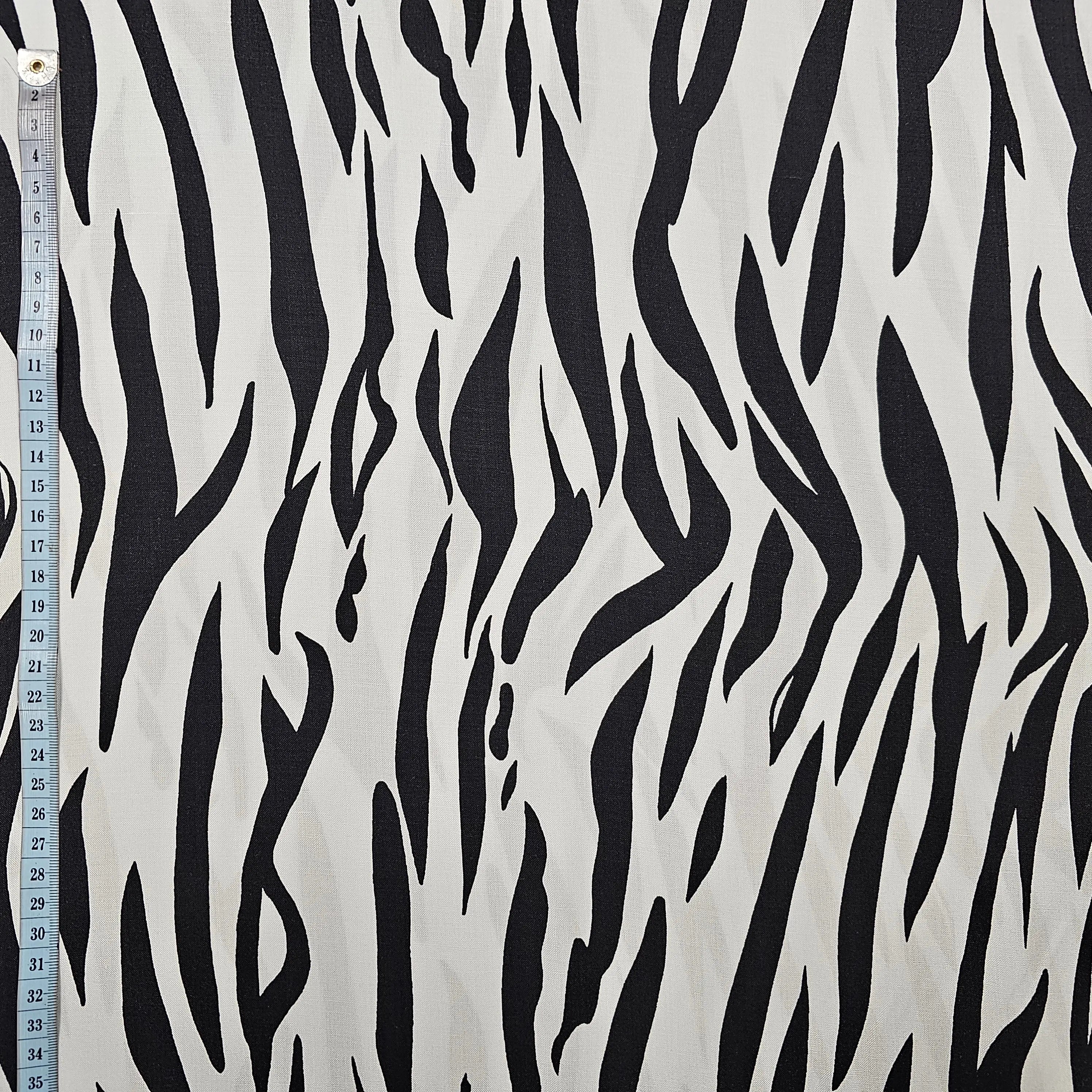 Viskosestoff Zebra schwarz/weiß CSM-STOFFE