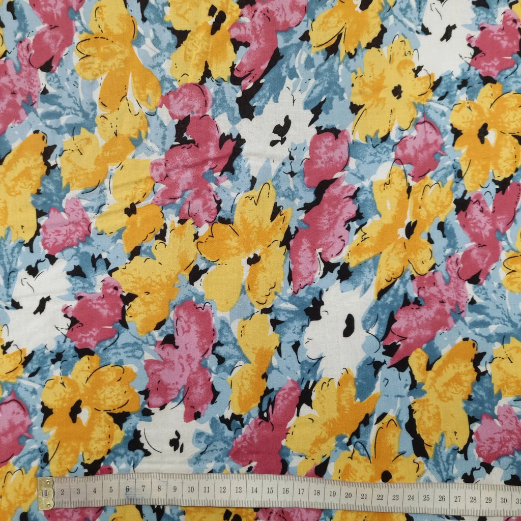 Viskosestoff mit Blumenmuster bunt CSM-STOFFE