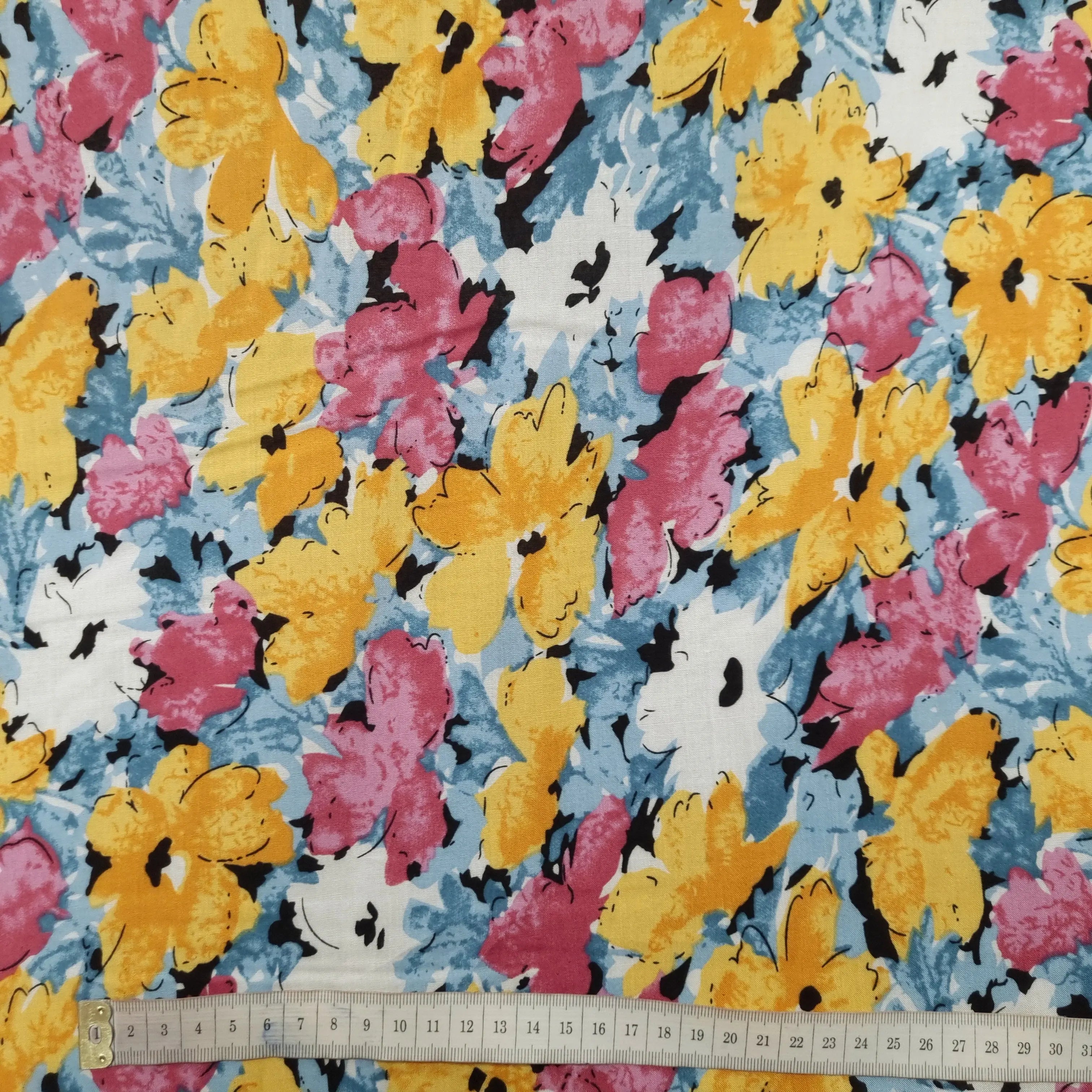 Viskosestoff mit Blumenmuster bunt CSM-STOFFE
