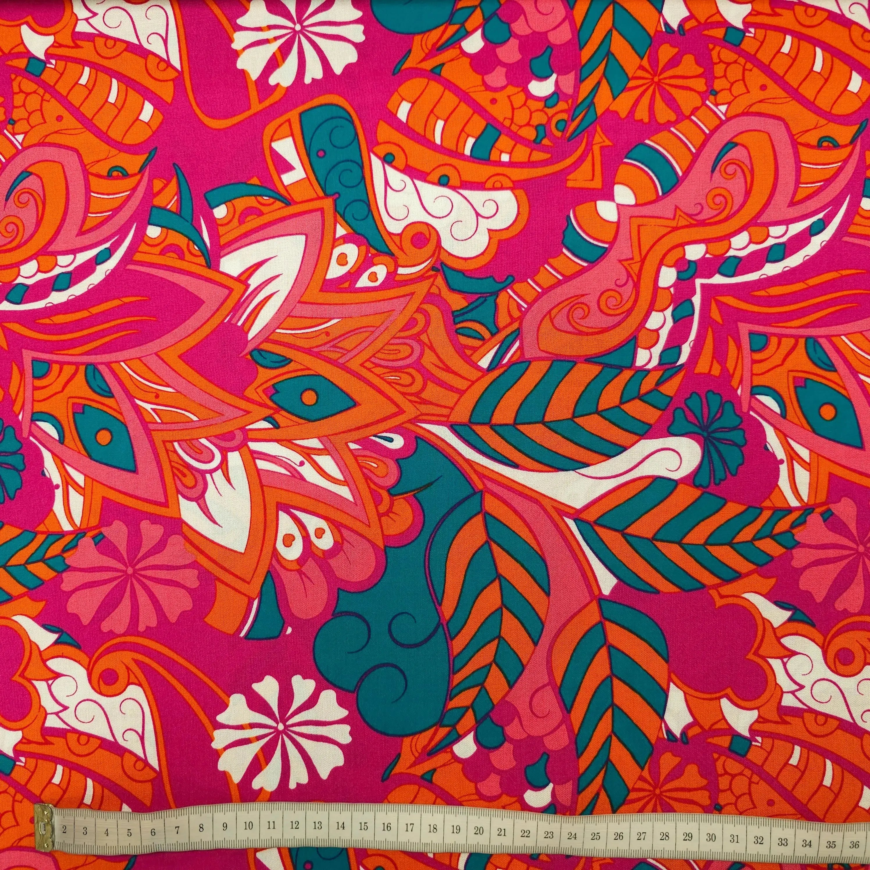 Viskosestoff mit Ornamente CSM-STOFFE