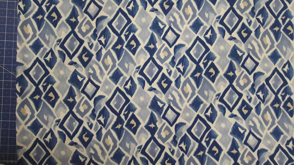 Viskose Stretch geometrische Muster weiß